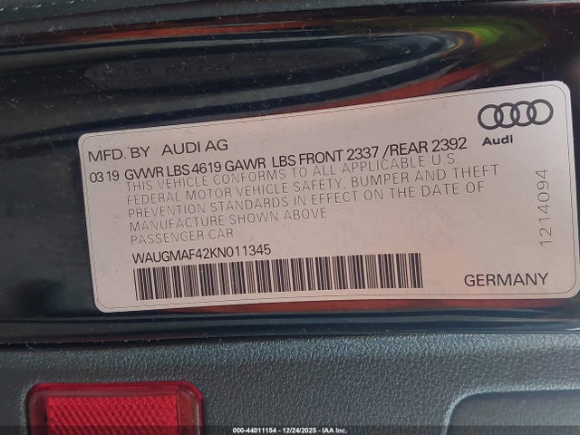 2019 AUDI A4 WAUGMAF42KN011345 Photo 8