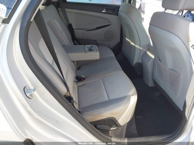 Hyundai TUCSON SEL 2018 KM8J3CA48JU693551 Image 8