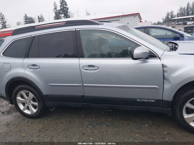 Aukcja sprzedaży 2013 Subaru Outback 2.5i Limited, vin: 4S4BRBKC1D3317979, numer aukcji: 44011184