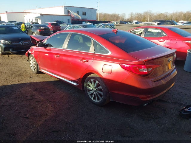 2015 Hyundai Sonata Sport მანქანა იყიდება აუქციონზე, vin: 5NPE34AF9FH089053, აუქციონის ნომერი: 44011241