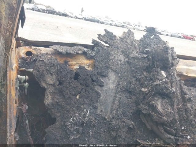 2010 VOLKSWAGEN JETTA 3VWTL7AJ6AM636812 Photo 6