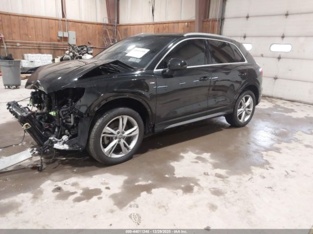 2019 AUDI Q3 WA1EECF39K1069660 Photo 1