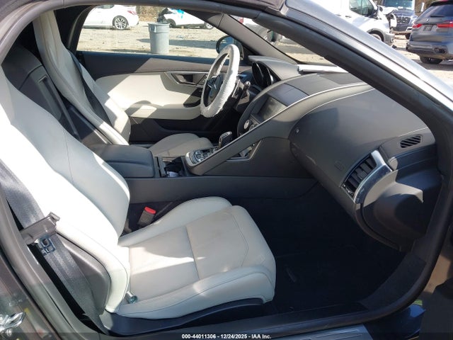 2020 JAGUAR F-TYPE SAJDD5EV3LCK67774 Photo 4