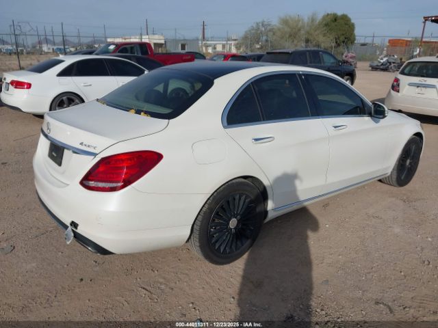2015 MERCEDES-BENZ C 300 55SWF4KB6FU015318 Photo 3
