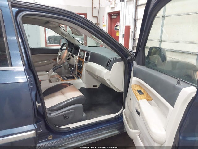 44011314 :رقم المزاد ، 1J8HR58248C217405 vin ، 2008 Jeep Grand Cherokee Limited مزاد بيع