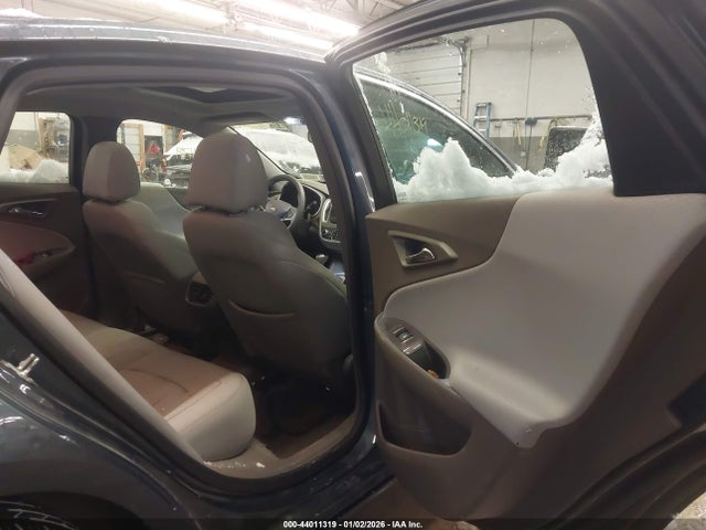 2020 Chevrolet Malibu Fwd Lt მანქანა იყიდება აუქციონზე, vin: 1G1ZD5ST5LF088022, აუქციონის ნომერი: 44011319