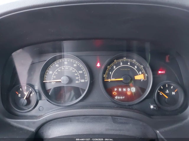 44011327 :رقم المزاد ، 1C4NJPBA1FD157314 vin ، 2015 Jeep Patriot Altitude Edition مزاد بيع