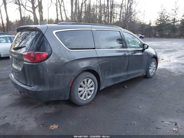 2019 Chrysler Pacifica L მანქანა იყიდება აუქციონზე, vin: 2C4RC1AG6KR644353, აუქციონის ნომერი: 44011353