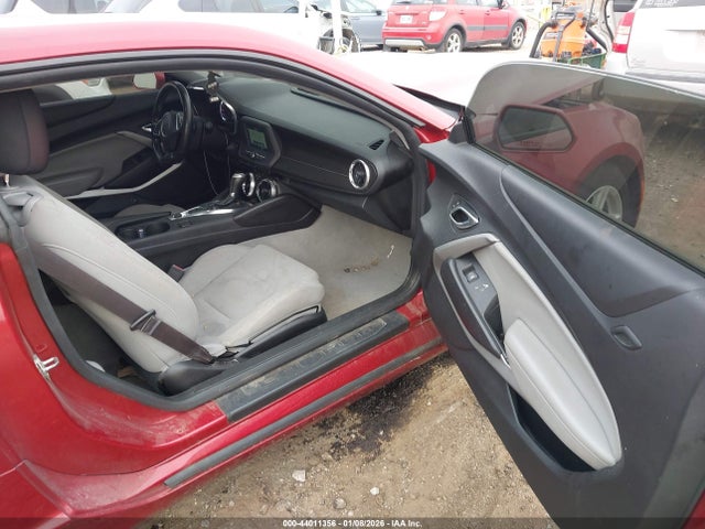 2017 CHEVROLET CAMARO 1G1FB1RS3H0127330 Photo 4