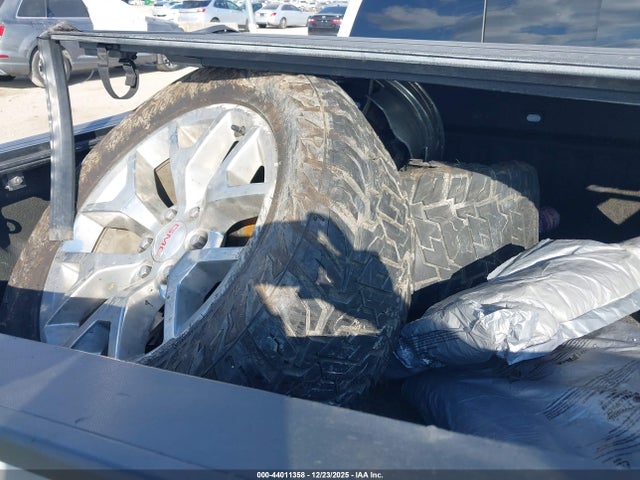 Aukcja sprzedaży 2018 Gmc Sierra 1500 Slt, vin: 3GTU2NEC3JG167316, numer aukcji: 44011358