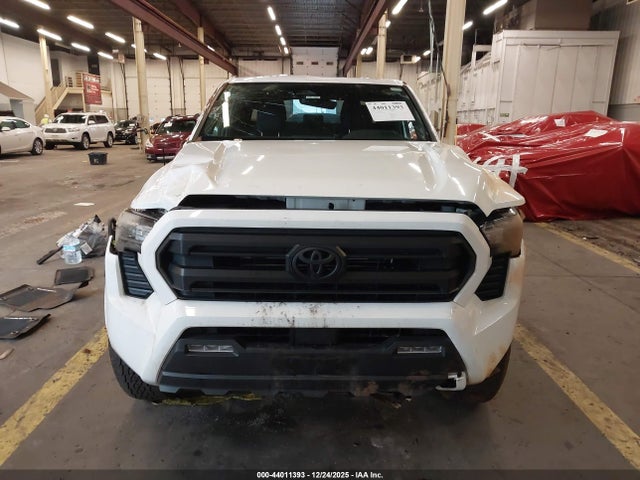 3TMLB5JN9RM079824 Toyota Tacoma Sr5