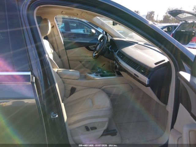 2018 AUDI Q7 WA1LHAF70JD008829 Photo 4