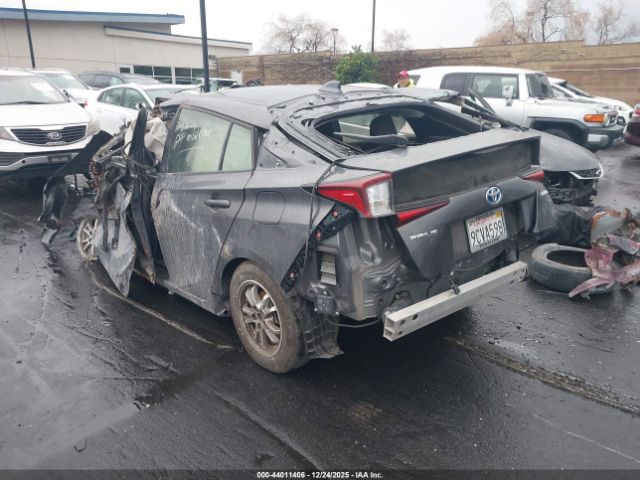 2022 TOYOTA PRIUS JTDKAMFU2N3181471 Photo 2