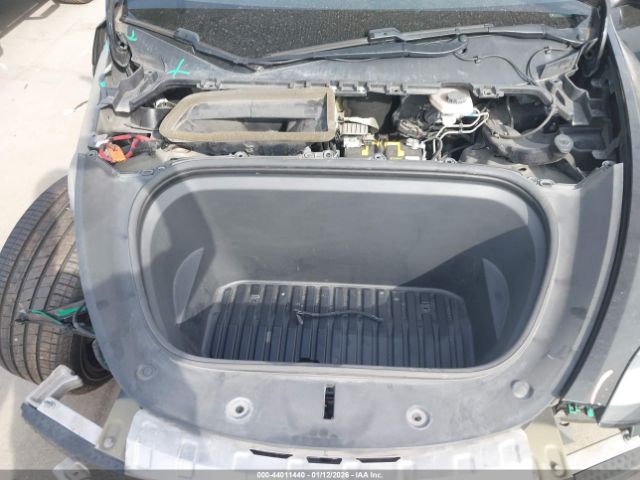 2020 TESLA MODEL Y 5YJYGDEEXLF052767 Photo 9