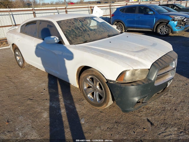 Продаж на аукціоні авто 2013 Dodge Charger Sxt, vin: 2C3CDXHG3DH571080, номер лоту: 44011449
