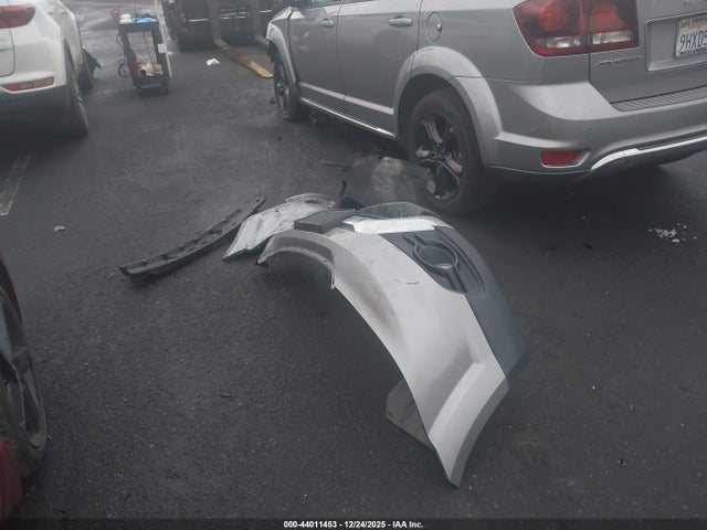 Dodge Journey Crossroad 2020 3C4PDCGB0LT271580 Image 12