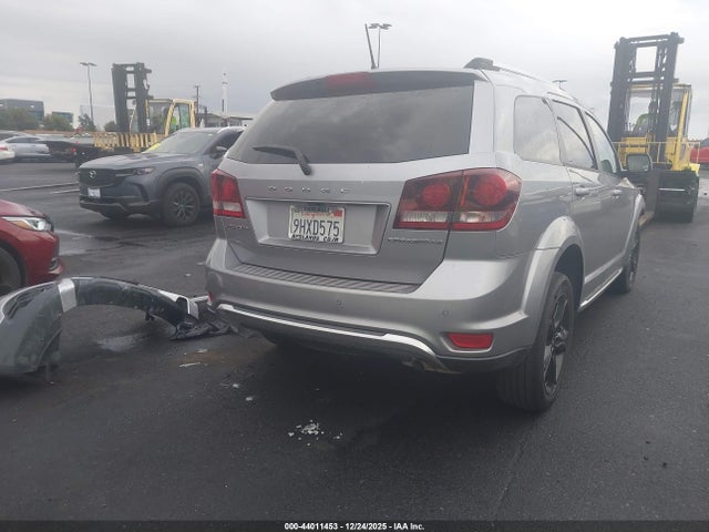 Dodge Journey Crossroad 2020 3C4PDCGB0LT271580 Image 4