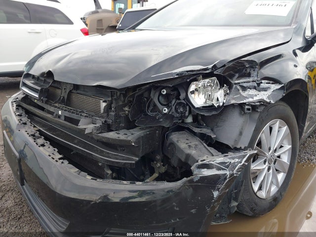3VW217AU4FM010212 Volkswagen Golf Tsi S 4-door