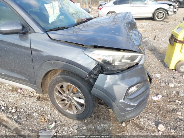 KM8J3CA44JU748478 Hyundai TUCSON SEL