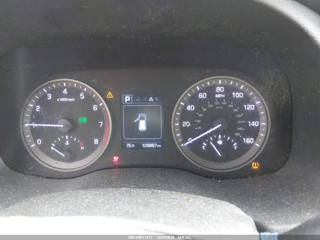 KM8J3CA44JU748478 Hyundai TUCSON SEL