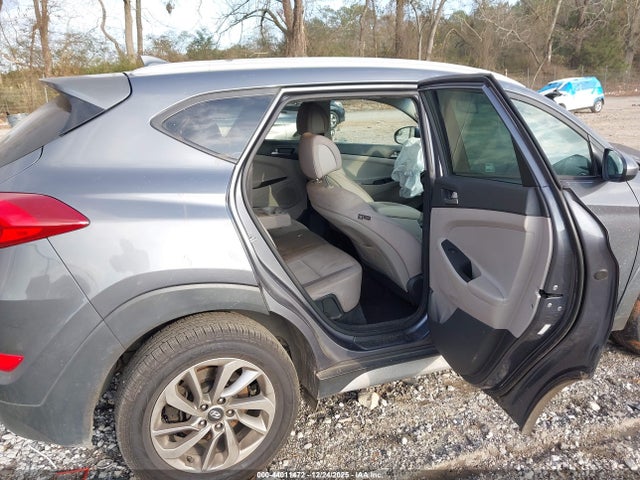 KM8J3CA44JU748478 Hyundai TUCSON SEL
