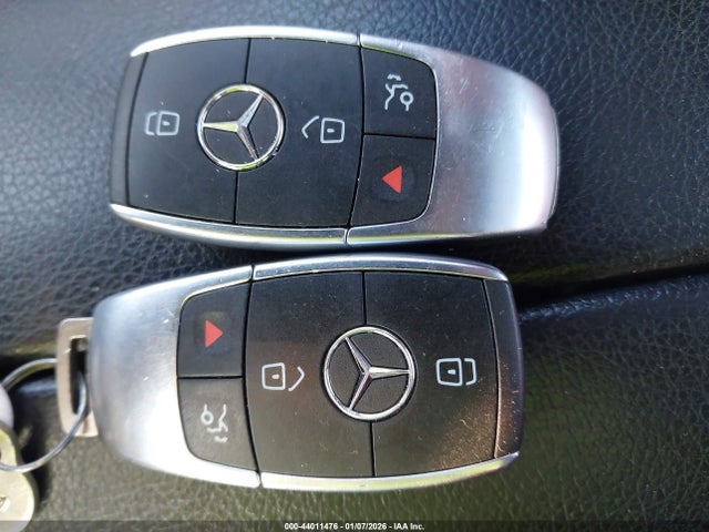 Aukcja sprzedaży 2021 Mercedes-benz C 300 4matic, vin: W1KWF8EB5MR644781, numer aukcji: 44011476