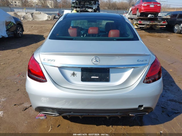 Aukcja sprzedaży 2021 Mercedes-benz C 300 4matic, vin: W1KWF8EB5MR644781, numer aukcji: 44011476