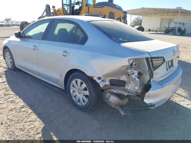 3VW167AJ8GM293587 Volkswagen Jetta 1.4t S