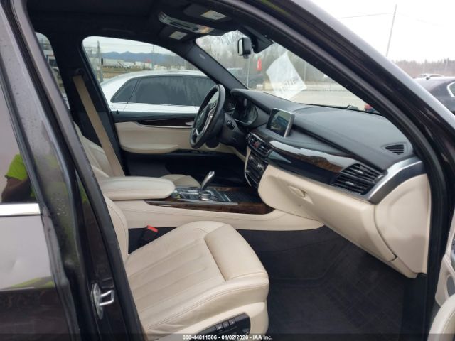 2017 BMW X5 5UXKR0C35H0V69148 Photo 4