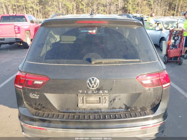 2024 Volkswagen Tiguan 2.0t S მანქანა იყიდება აუქციონზე, vin: 3VVRB7AX3RM195304, აუქციონის ნომერი: 44011531