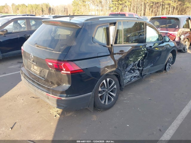 2024 Volkswagen Tiguan 2.0t S მანქანა იყიდება აუქციონზე, vin: 3VVRB7AX3RM195304, აუქციონის ნომერი: 44011531