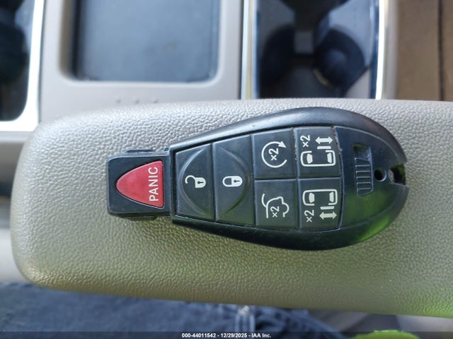 2009 CHRYSLER TOWN & COUNTRY 2A8HR54109R604006 Photo 10