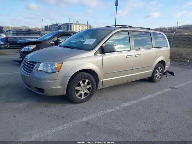 2009 CHRYSLER TOWN & COUNTRY 2A8HR54109R604006 Photo 1