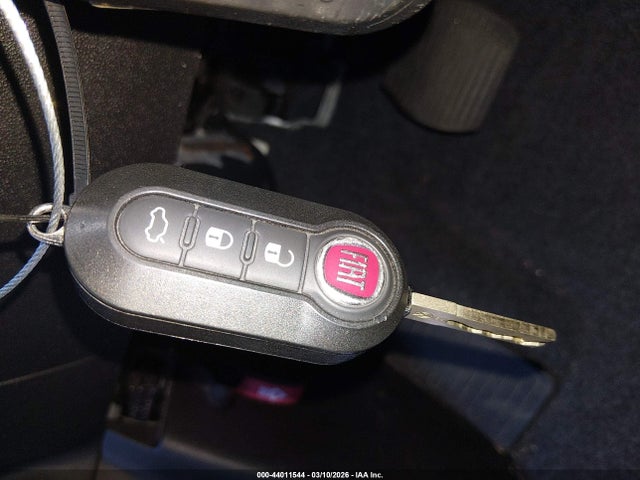 2015 FIAT 500E 3C3CFFGE3FT732896 Photo 10