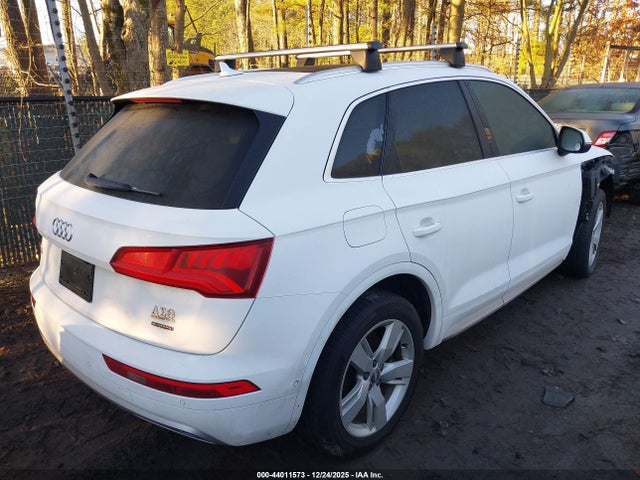 2019 AUDI Q5 WA1CNAFY7K2129081 Photo 3