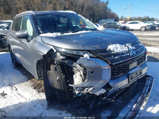 2022 MITSUBISHI OUTLANDER JA4J4VA80NZ073442 Photo 0