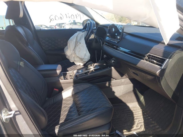 2022 MITSUBISHI OUTLANDER JA4J4VA80NZ073442 Photo 4