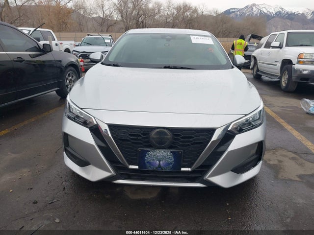 3N1AB8CV6NY255272 Nissan Sentra Sv Xtronic Cvt