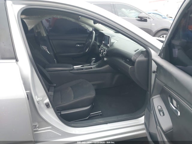 3N1AB8CV6NY255272 Nissan Sentra Sv Xtronic Cvt