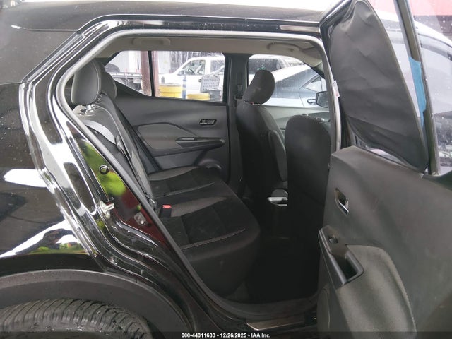 3N1CP5CU4JL530967 Nissan KICKS SV