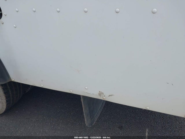 Ford E-350 Stripped 2014 1FC3E3KL5EDB11019 Image 17