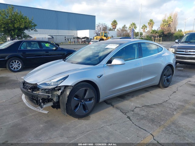 2018 TESLA MODEL 3 5YJ3E1EA4JF043037 Photo 1