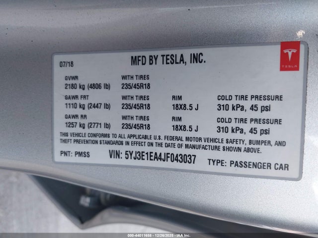 2018 TESLA MODEL 3 5YJ3E1EA4JF043037 Photo 8