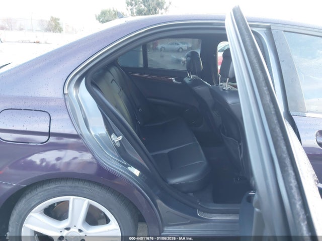 Aukcja sprzedaży 2011 Mercedes-benz C 300 Luxury/sport, vin: WDDGF5EB7BR171241, numer aukcji: 44011676