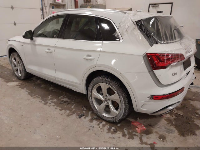 2024 AUDI Q5 WA1FAAFY0R2055330 Photo 2