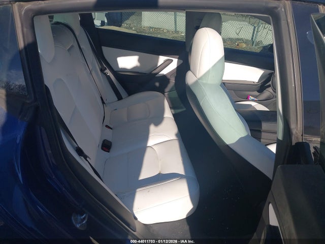 2021 TESLA MODEL 3 5YJ3E1EB1MF852685 Photo 7