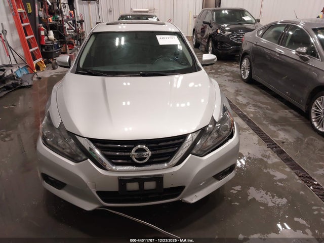 1N4AL3AP7JC190670 Nissan Altima 2.5 Sl