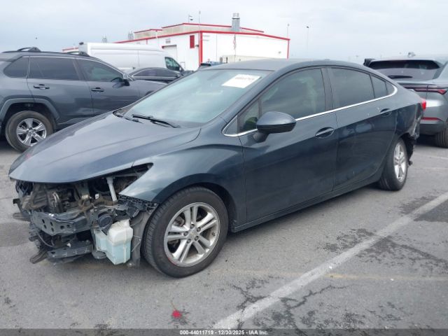 2018 CHEVROLET CRUZE 1G1BE5SM5J7157662 Photo 1