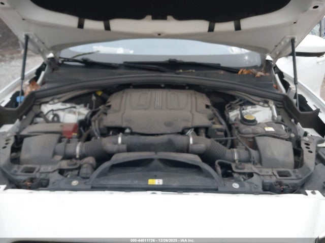 2018 JAGUAR F-PACE SADCM2FV1JA325028 Photo 9