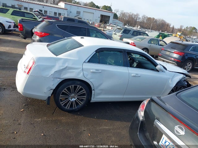Aukcja sprzedaży 2014 Chrysler 300 300s, vin: 2C3CCABGXEH148197, numer aukcji: 44011733